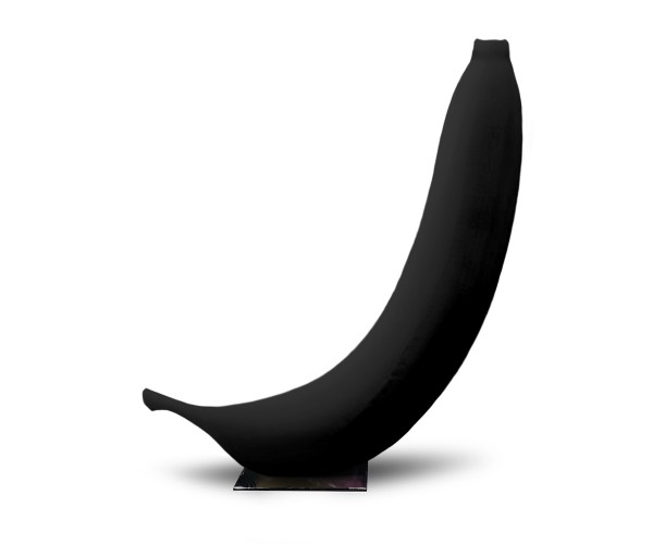 banana - sculpture - hot magenta rosé - fibre-resin - indoor